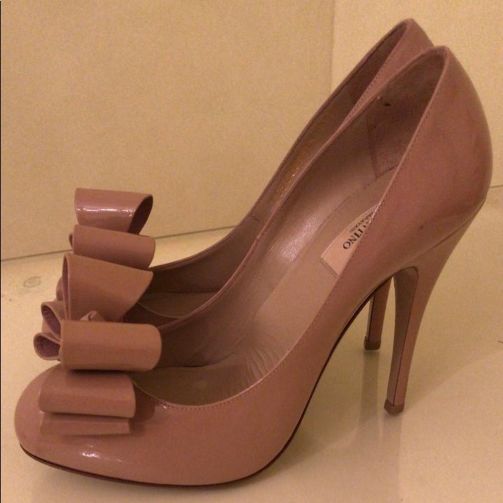 Valentino GARAVANI "BOW" Pumps
